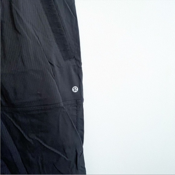 26” inseam sz 8 Lululemon Dance Studio Track Pants Black Straight Leg. - Picture 4 of 8